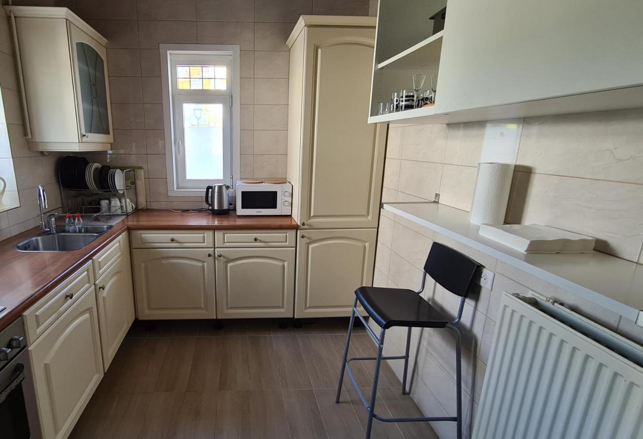 Beautiful Standing-alone House With A Backyard Appartement Den Haag